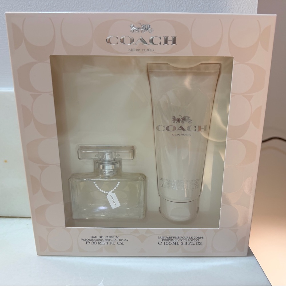 Coach Women's Signature Fragrance and Lotion Gift Set.